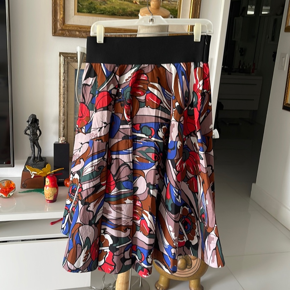 MARNI Black/Blue/White Multi Color Floral Skirt
